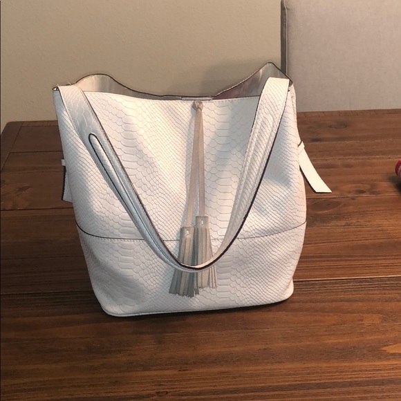 Hand bag - Picture 1 of 8